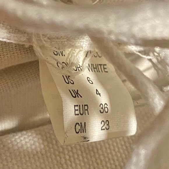 🚫SOLD🚫 y2k White Platform Sneakers 🤍 - Picture 6 of 6